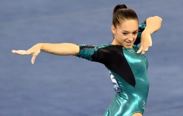 larisa iordache
