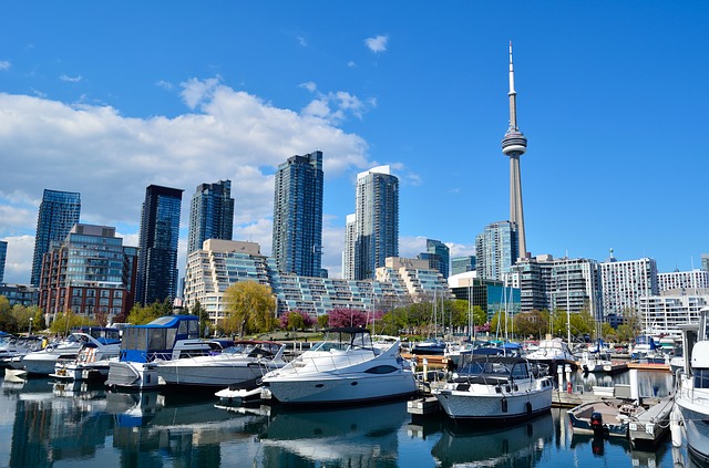 Toronto. Prezență crescută a Poliției în oraș, în urma unor amenințări neprecizate încă