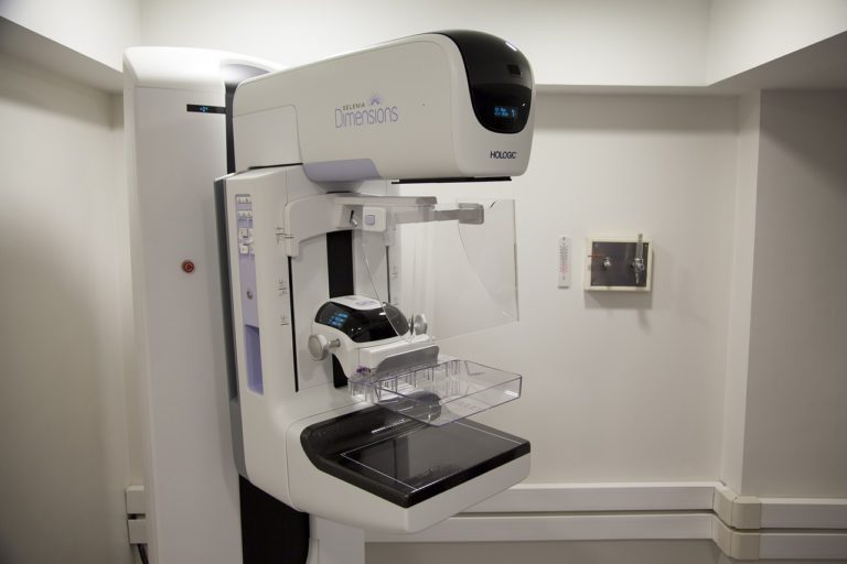 Femeile matinale au un risc mai mic de a dezvolta cancer de sân