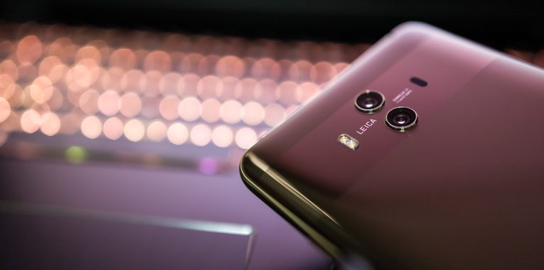 Romania trebuie sa interzica echipamentele Huawei – Bogdan Huţucă