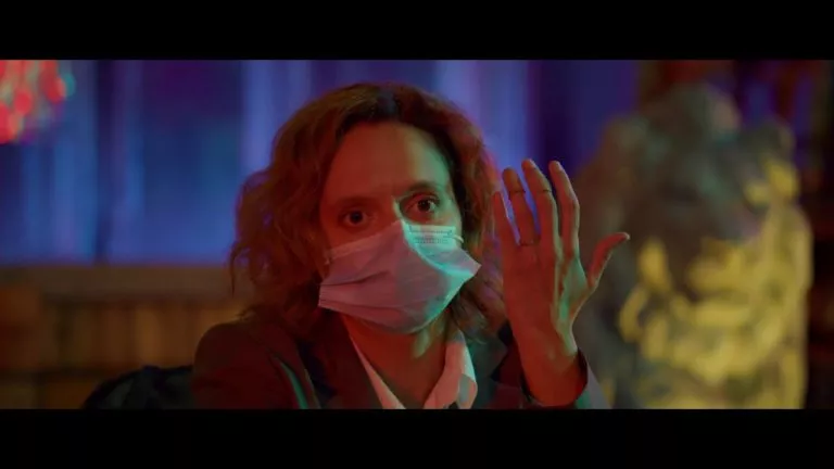 Regizorul Radu Jude a câştigat Ursul de Aur pentru cel mai bun film