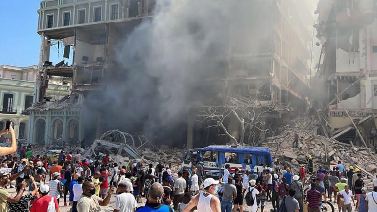 Cuba: Puternică explozie la un hotel din centrul Havanei